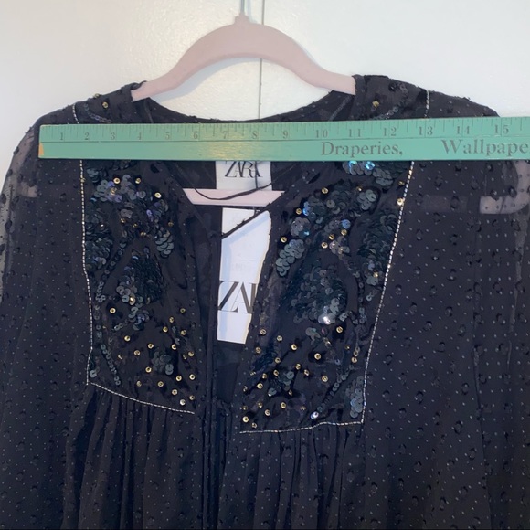 🎈SOLD🎈ZARA Black Jacket / Sweater / Top Velvet Sparkle Beading Sequins - Picture 5 of 8